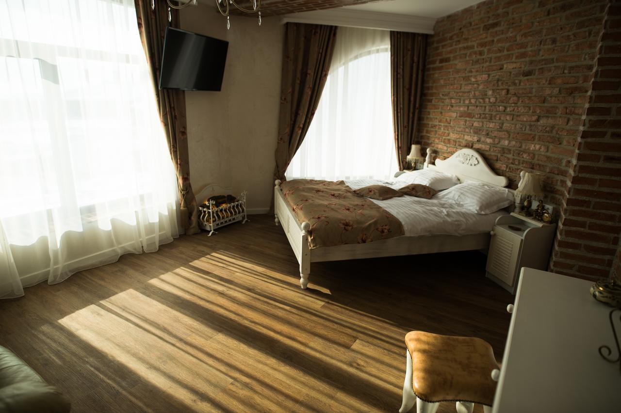 Paradisul Transilvaniei Resort Blaj ภายนอก รูปภาพ